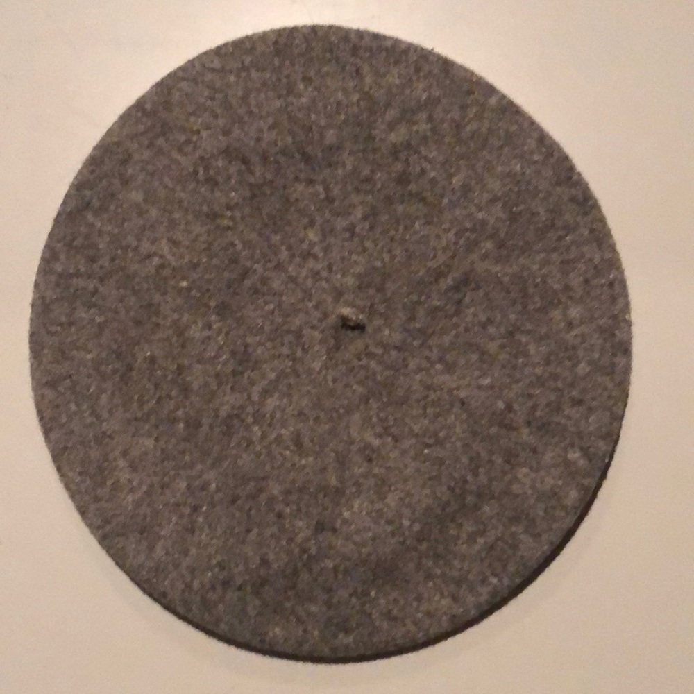 Vintage vintage vintage Kangol wool beret for children.